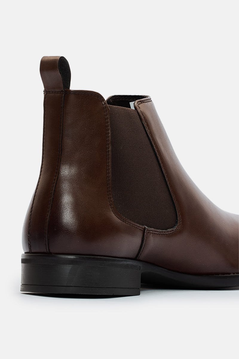 Classic Chelsea Boots